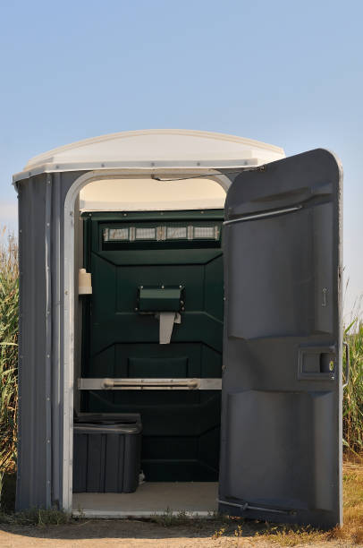 Best Restroom trailer rental cost  in Talahi Island, GA
